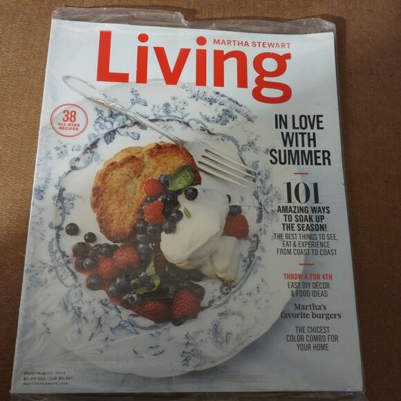 Martha Stewart Living July/August 2013 Magazine Summer Recipes & Ideas - Picture 1 of 2